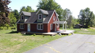 65 Deepkill Rd, Troy, NY 12180