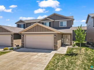 2541 E Meadowside Place, Sioux Falls, SD 57108