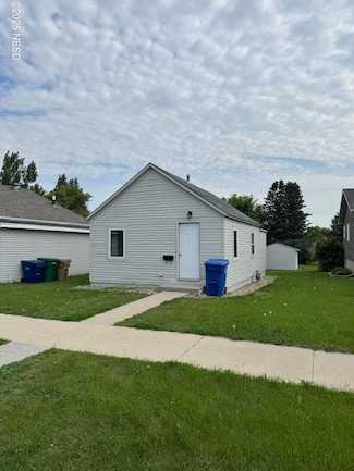 918 3rd Ave SE, Watertown, SD 57201