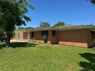 828 23rd Ave N, Texas City, TX 77590