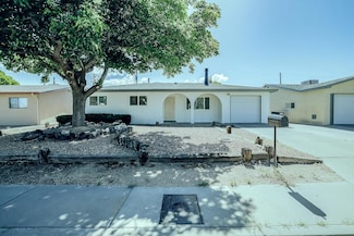 4716 Jennifer Dr NE, Albuquerque, NM 87109
