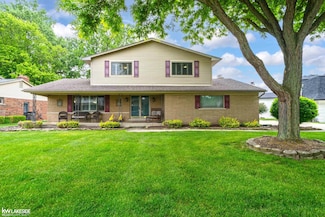 16040 Wrotham Ct, Clinton Township, MI 48038