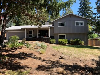 2210 NW 6th St, Bend, OR 97701