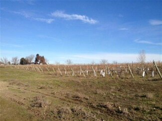 301 Dalton Ln, Zillah, WA 98953