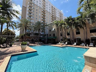 616 Clearwater Park Rd Unit 212, West Palm Beach, FL 33401