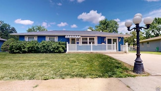 3320 SW Kiowa St, Topeka, KS 66614
