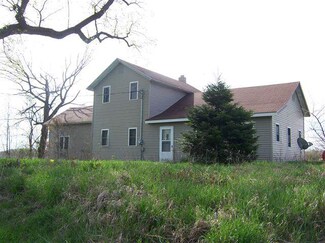 7875 W Old Trail Rd, Larwill, IN 46764