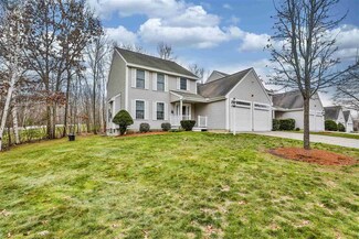 3 Heald Bailey Dr, Atkinson, NH 03811