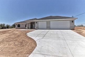 17743 Catalpa St, Hesperia, CA 92345