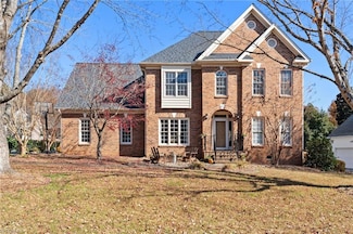 4855 Century Oaks Ln, Winston Salem, NC 27106