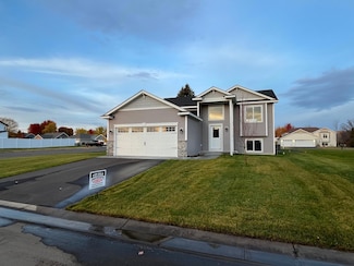 1734 6th St N, Sartell, MN 56377