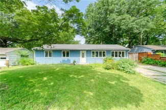 1637 Pennsylvania St, Lawrence, KS 66044