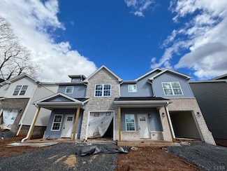 1012 Misty Mountain Rd, Lynchburg, VA 24502