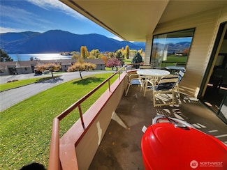 1 Lodge 618-I, Manson, WA 98831