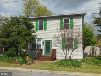 1569 Washington St, West Deptford, NJ 08086