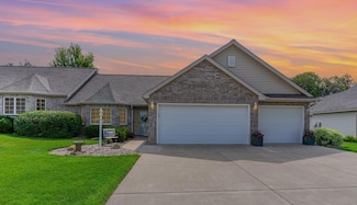 936 Aurora Cir, Red Wing, MN 55066