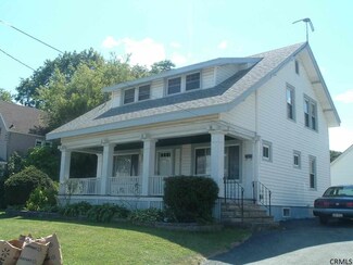 15 Van Buren Ave, Ravena, NY 12143