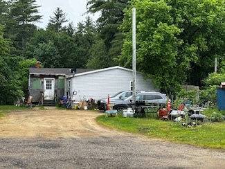 108 Concord St, Belmont, NH 03220