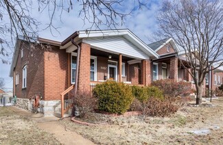 4467 Taft Ave, Saint Louis, MO 63116