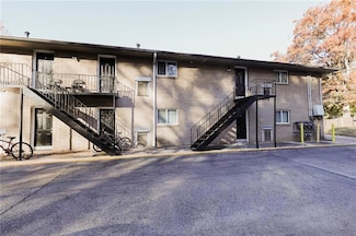 3300 College St Unit 8, Atlanta, GA 30337