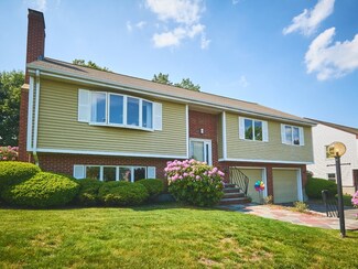 12 Shelley Rd, Arlington, MA 02476