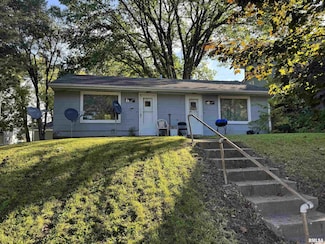 1319 17th St, Rock Island, IL 61201