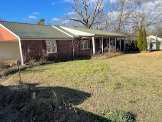 80 Red Sulphur Rd, Counce, TN 38326
