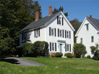 6 Union St, Wiscasset, ME 04578