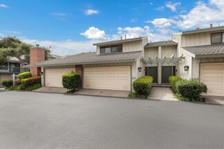 8274 Caminito Modena, La Jolla, CA 92037