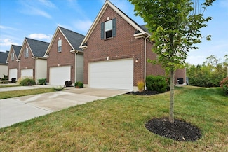 7908 Pinnacle Point Dr, West Chester, OH 45069