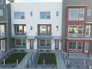 10654 Pipestone Way Unit 155, South Jordan, UT 84009
