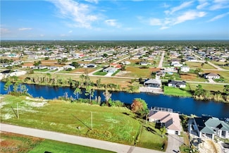 1915 NW 26th St, Cape Coral, FL 33993