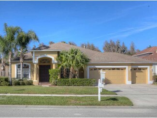 18116 Royal Forest Dr, Tampa, FL 33647