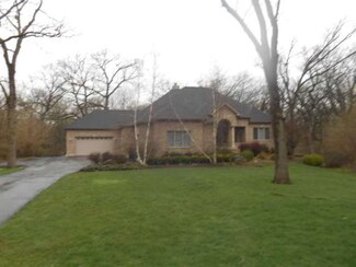 5135 Tall Oaks Dr, Ringwood, IL 60072