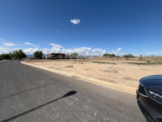 813 N Crest Dr, Grand Junction, CO 81506