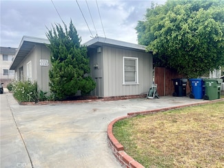 3246 W 135th St, Hawthorne, CA 90250