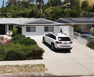 20833 Martha St, Woodland Hills, CA 91367