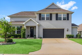 2125 Rope Maker Rd, Conroe, TX 77384