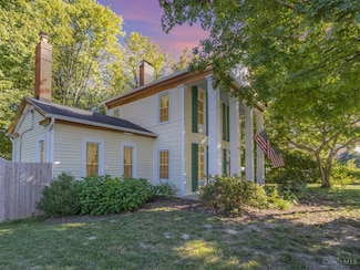 116 Maple St, Harveysburg, OH 45032