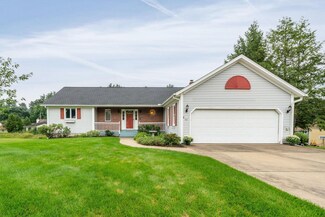 52 Ward St, Manchester, NH 03104
