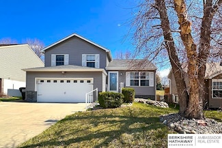 7317 S 176th St, Omaha, NE 68136