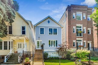 1637 W Wolfram St Unit 2, Chicago, IL 60657