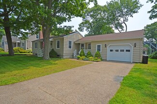 3 Wildwood Ave, Kennebunkport, ME 04046