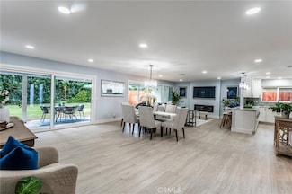 1201 E Fairway Dr, Orange, CA 92866