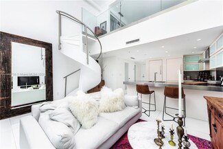 7744 Collins Ave Unit 6, Miami Beach, FL 33141