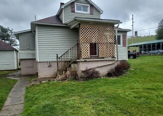 70009 2nd St, Flushing, OH 43977