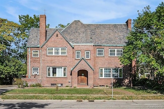 314 W 5th St, Flint, MI 48502