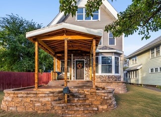 1465 S 76th St, Milwaukee, WI 53214