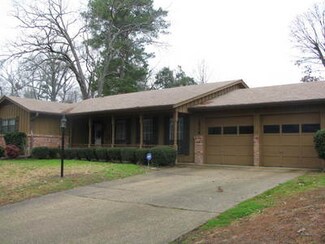 1908 W Main St, El Dorado, AR 71730