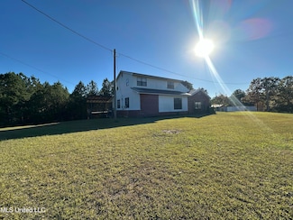 1070 Pearson Rd, Stewart, MS 39767